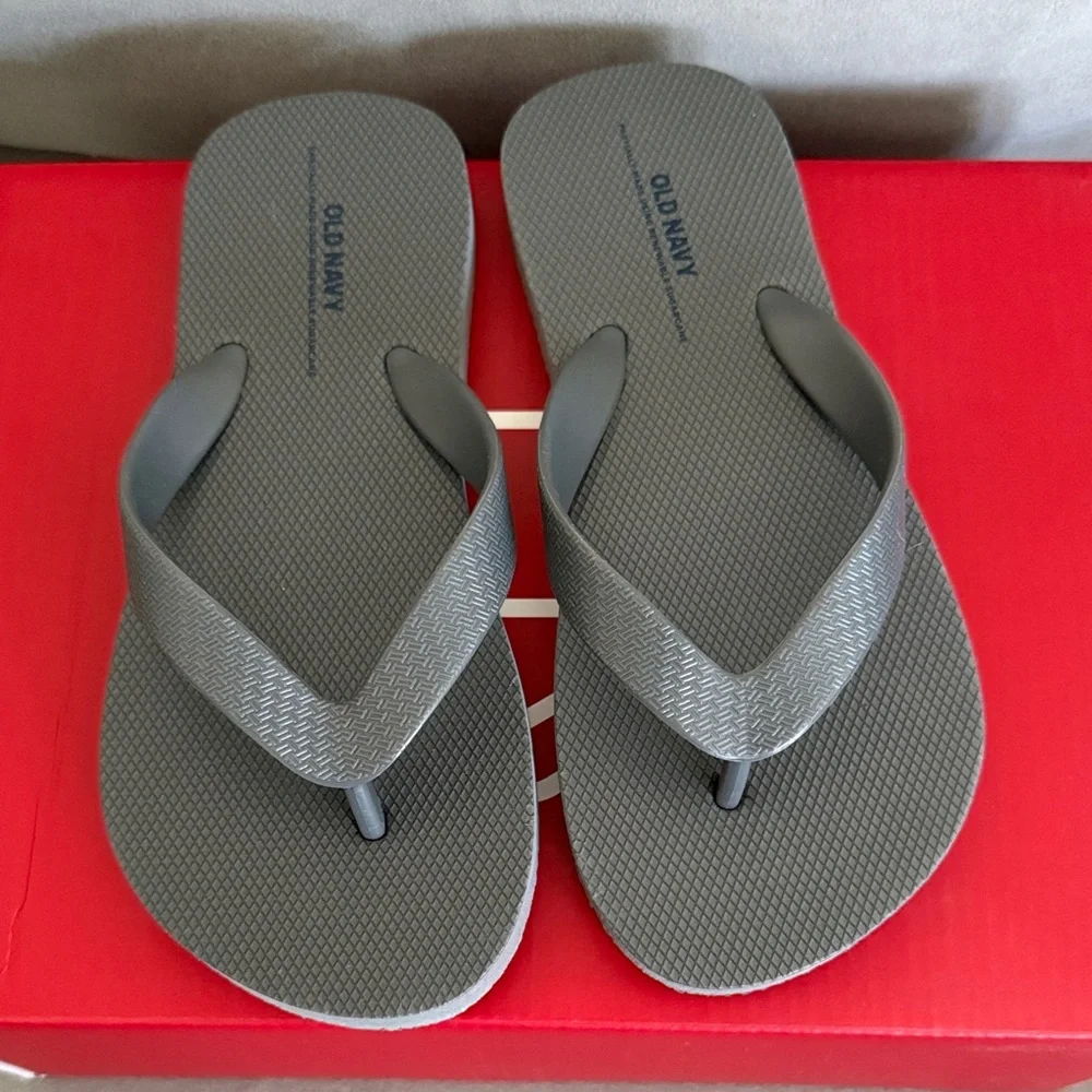 Old Navy Kids Charcoal Flip Flops